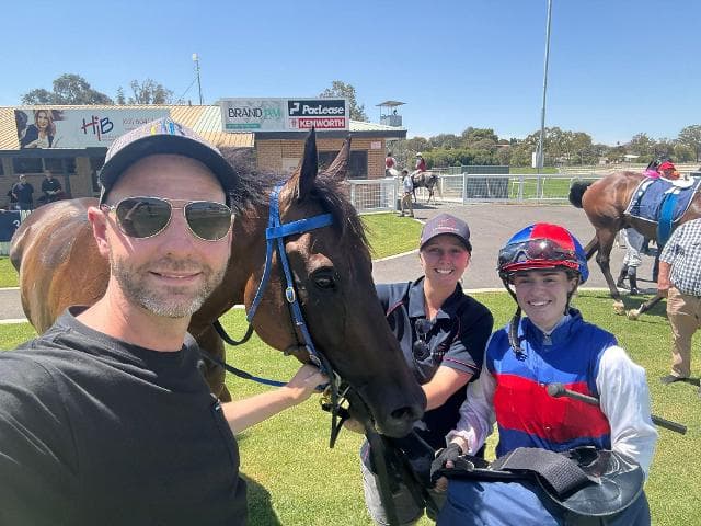 Blazing Sword's Albury Hat-Trick